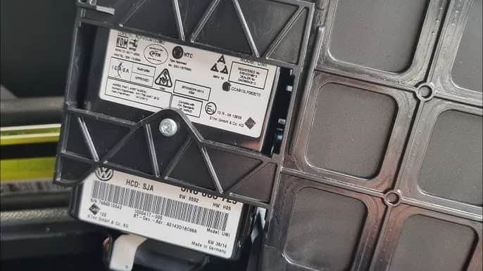 Golf V: Gdzie jest moduł Bluetooth? Lokalizacja i problemy